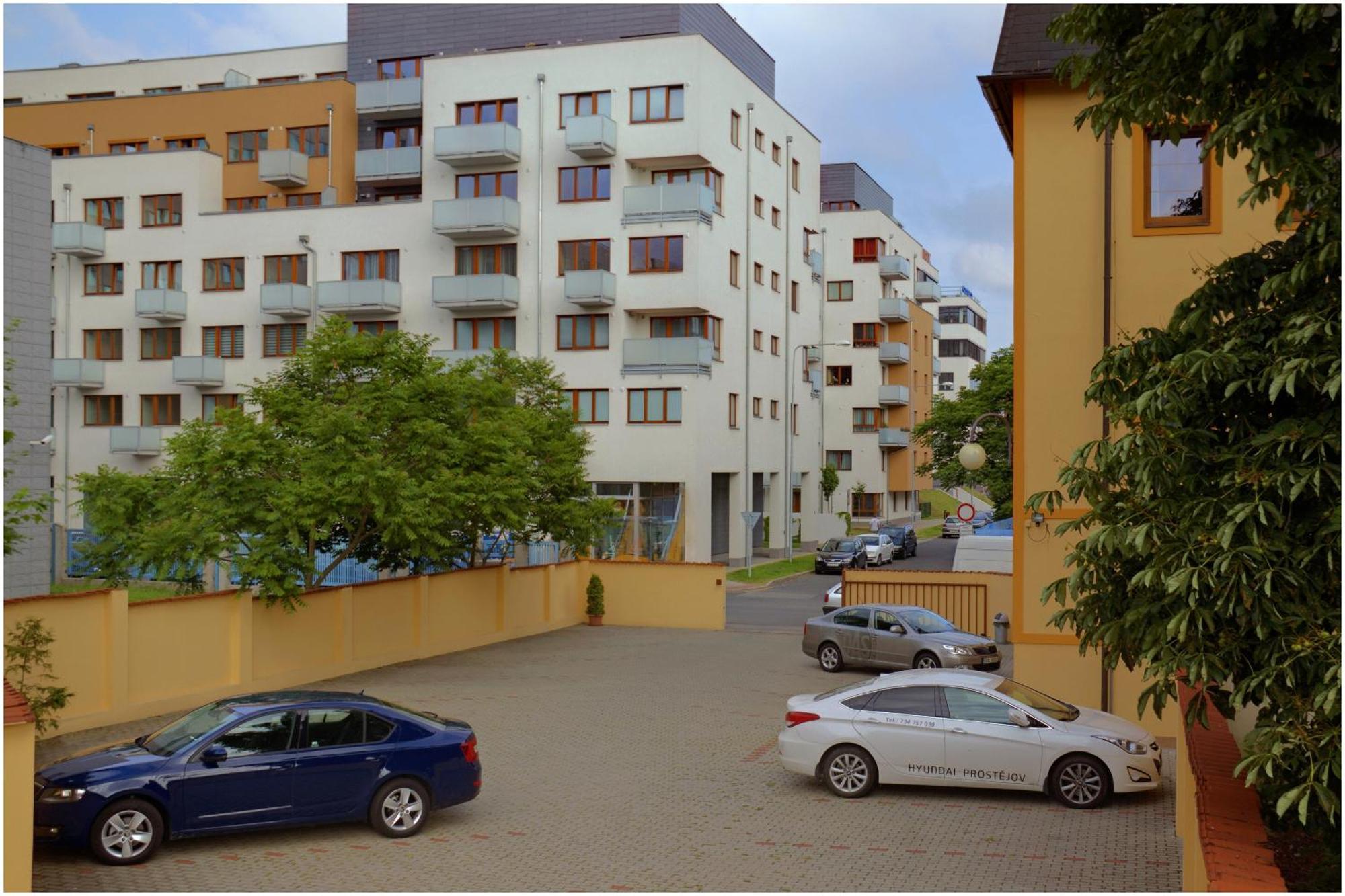 Attic Hotel Praga Exterior foto